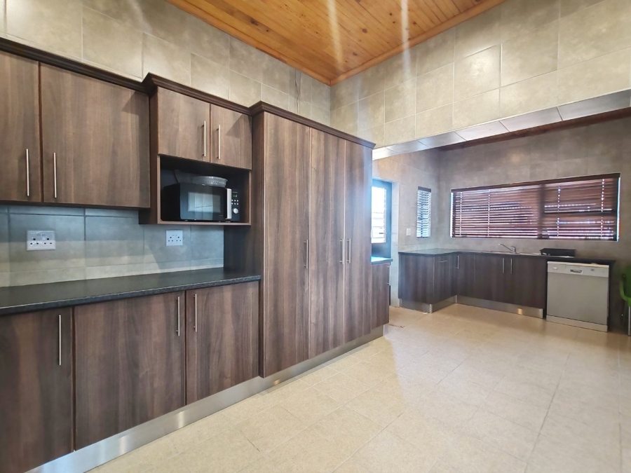  Bedroom Property for Sale in Newton Park Eastern Cape